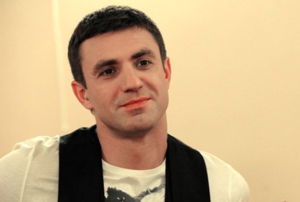 Ведущий МастерШефа Николай Тищенко: Как можно не влюбиться в Чехову?