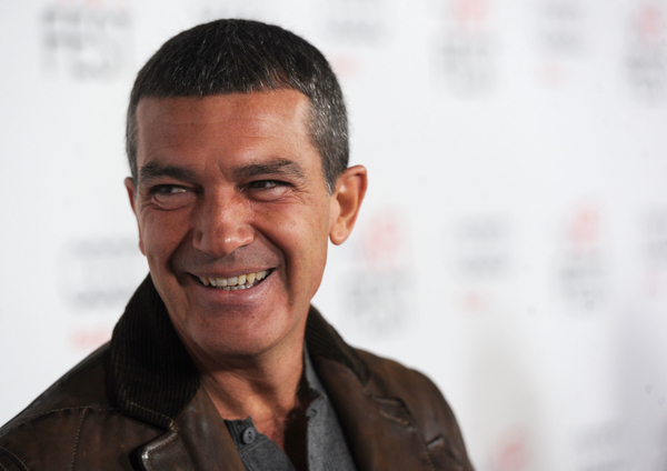 Анотонио Бандерас обиделся на ведущих шоу Прожекторперисхилтон