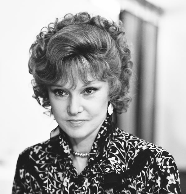 Брат Гурченко рассказал неожиданные факты из жизни актрисы