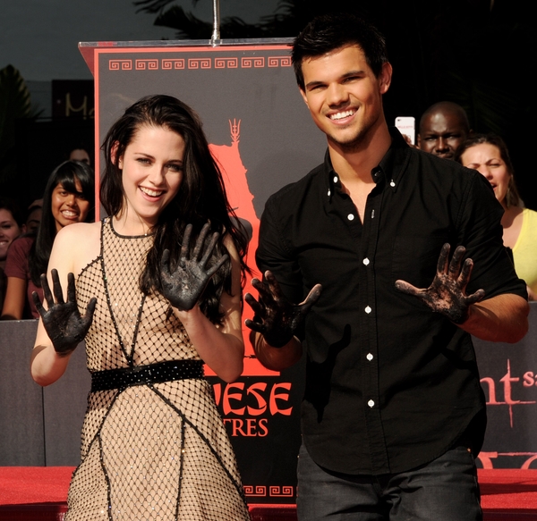 Тэйлор Лотнер: Мы с Кристен Стюарт – закадычные друзья