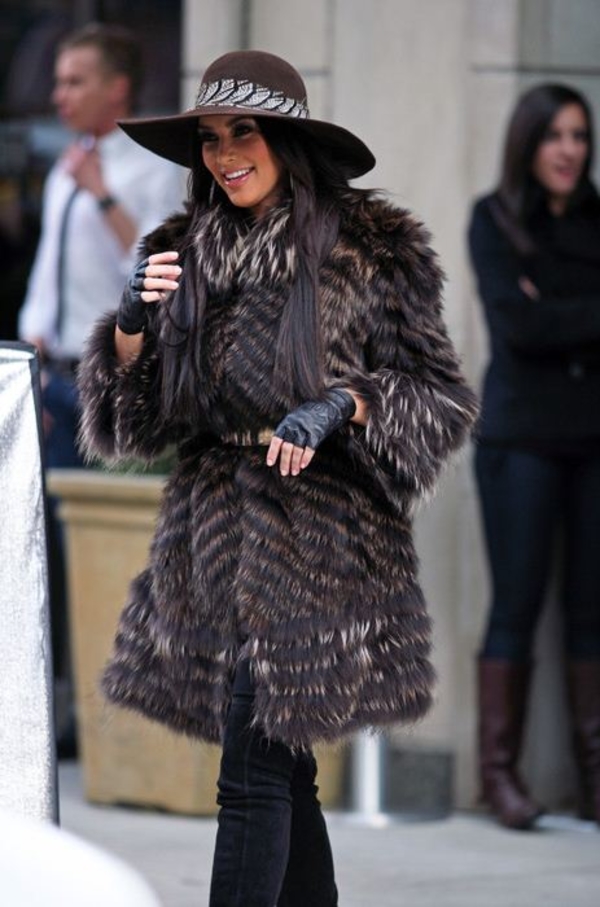 Ким Кардашян попала под горячую руку PETA