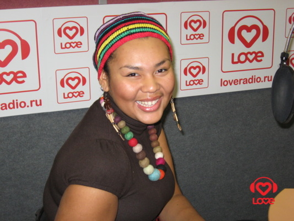 Диета довела певицу Корнелию Манго до опасного заболевания