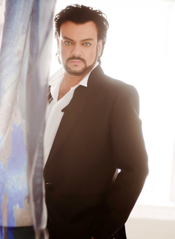 Филипп Киркоров подстригся и сменил цвет глаз