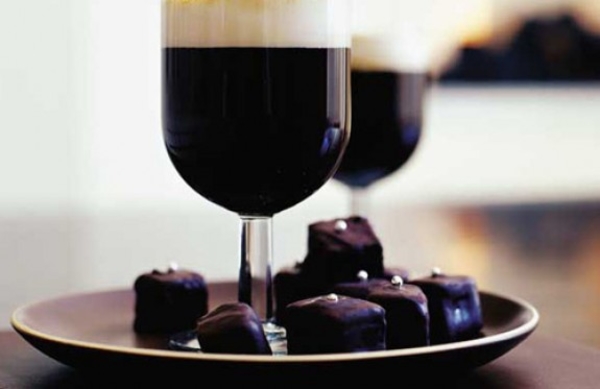 Как приготовить Ирландский кофе (ВИДЕО)