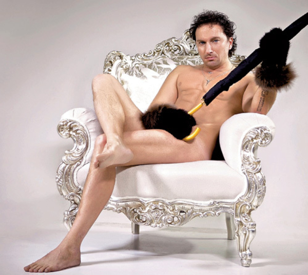 В Сеть попало фото с обнаженным Дмитрием Нагиевым