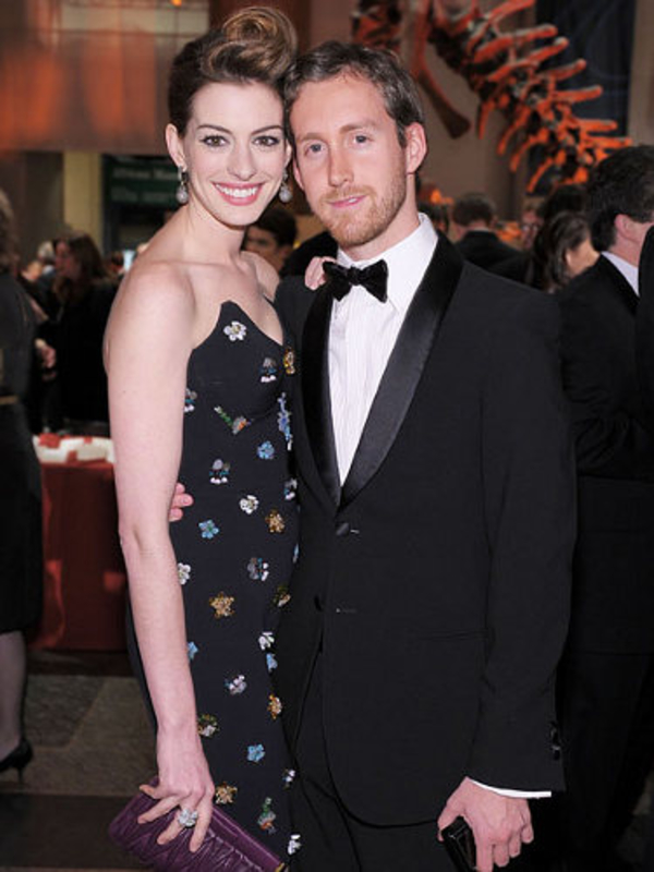 Звезда фильма Дьявол носит Prada выходит замуж