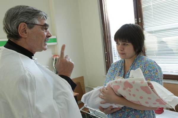 Звезды шоу-бизнеса в роддоме