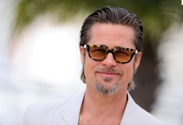 Брэд Питт спас фаната от самоубийства