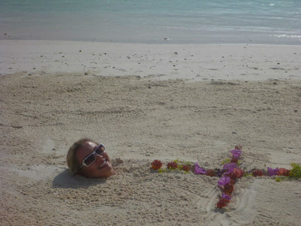 Лена Ленина снялась обнаженной под водой