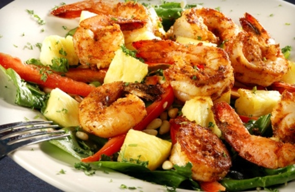 Как приготовить салат Праздничный (ВИДЕО)