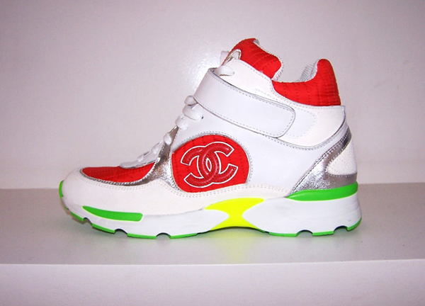 Модный спорт: Кроссовки от Chanel