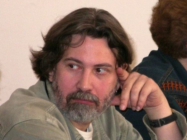 Умер автор сценария сериала Школа