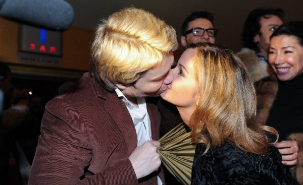 Николай Басков страстно поцеловал Ольгу Орлову