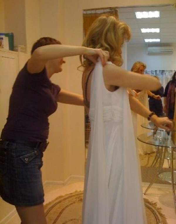 Солистка Миража выходит замуж за своего фаната