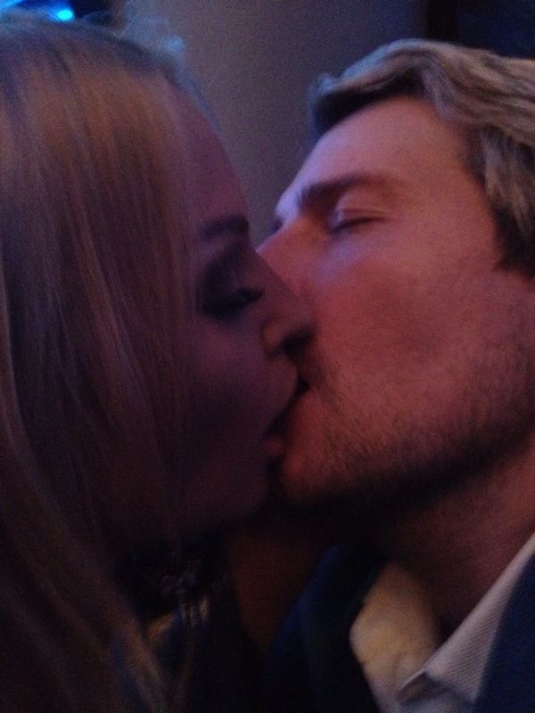 Басков и Волочкова публично поцеловались