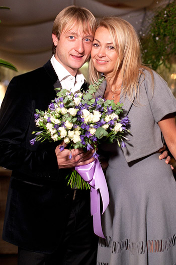 Плющенко подарил Рудковской кольцо за 100 тысяч евро