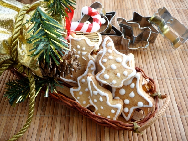 Как приготовить рождественские пряники с глазурью