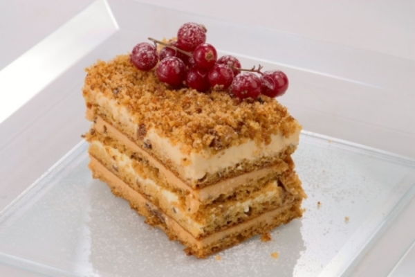 Как приготовить торт Медовик (ВИДЕО)