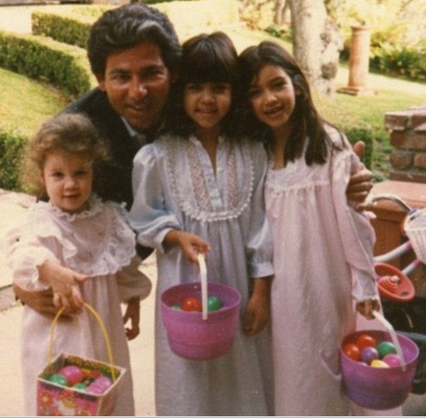 Скандал в семье Кардашян: Хлоя – не родная сестра Ким