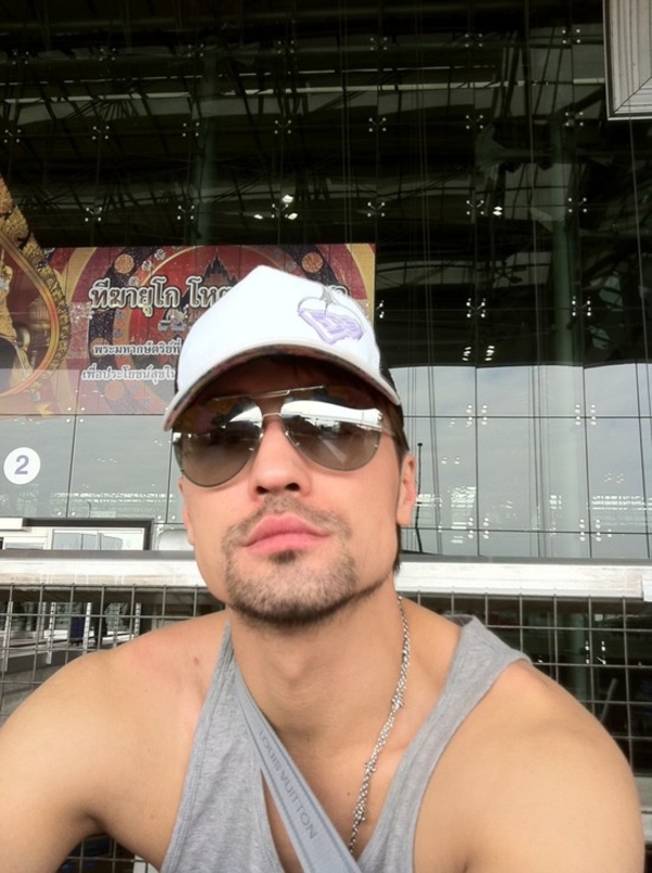 Дима Билан уехал на отдых с бывшей невестой