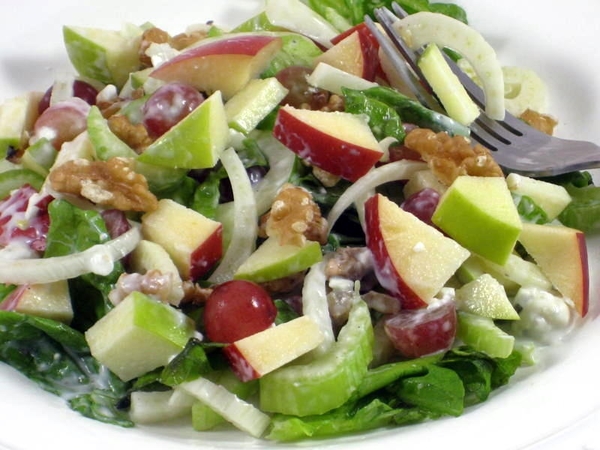 Как приготовить салат Вальдорф (ВИДЕО)