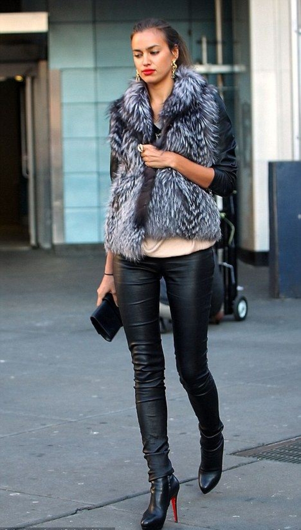 Look дня: Ирина Шейк