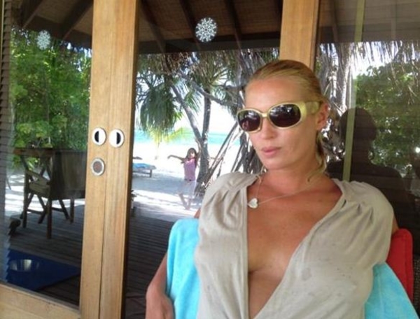 Волочкова снова выложила в блог пикантные фото