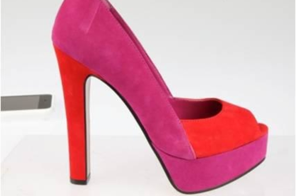 Facebook.com / Steve Madden Ukraine