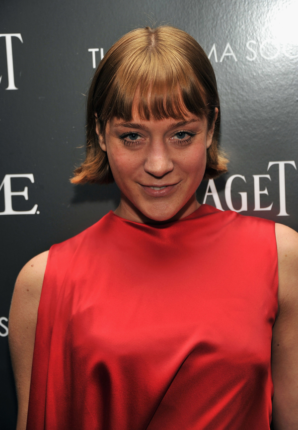 Что в гардеробе у Хлое Севиньи