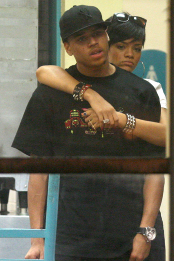 Рианна вернулась к бывшему парню?