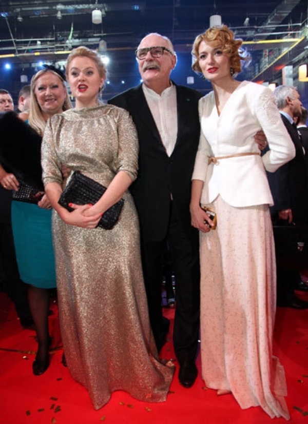 Евгений Стычкин пришел на престижную церемонию в юбке