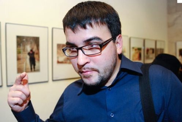 Ведущий Сніданка з 1+1 спел в шоу Голос країни