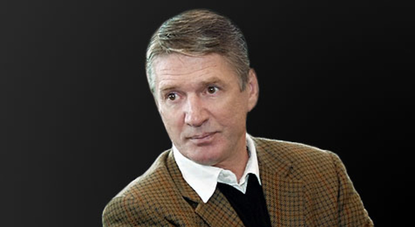 Любовница Абдулова обвинила его друзей в смерти актера