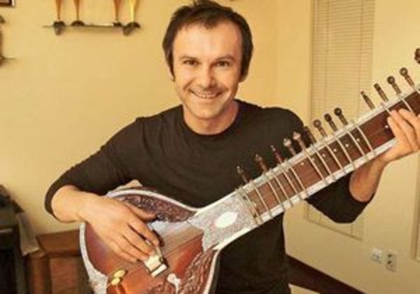 Святослав Вакарчук: интервью о жизни и творчестве