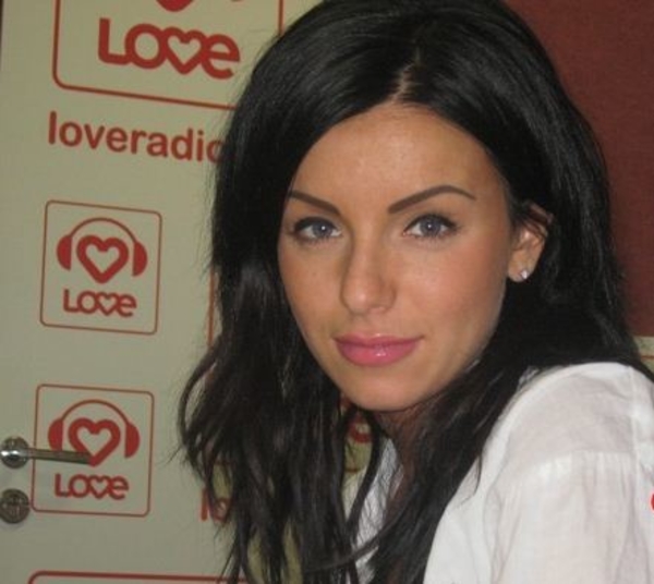 Экс-татушка Юля Волкова выходит замуж