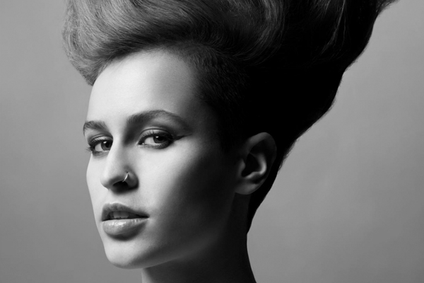 Мой новый друг: Мини-фильм о новой коллекции сумок Chanel