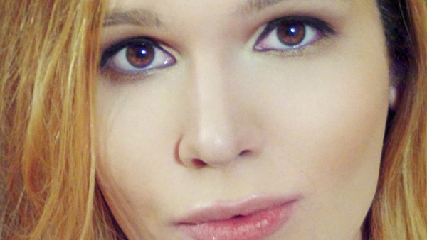 Борис Апрель считает себя женщиной?