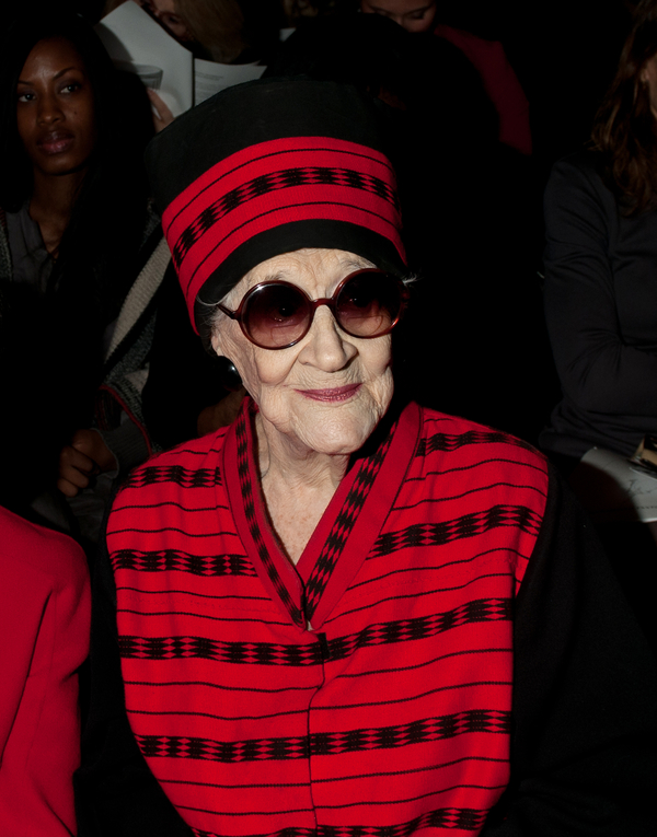 95-летняя икона стиля Зельда Каплан умерла на Неделе моды в Нью-Йорке