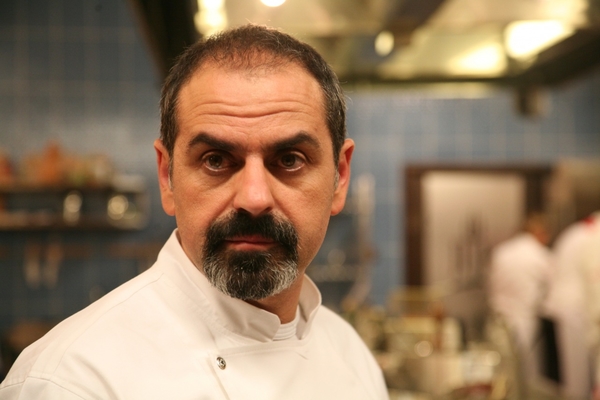 Арам Мнацаканов