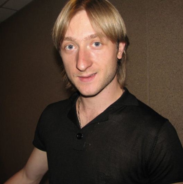 Евгений Плющенко был прооперирован в Германии