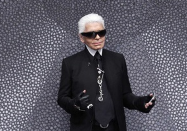 Лагерфельд посоветовал Меркель улучшить крой брюк