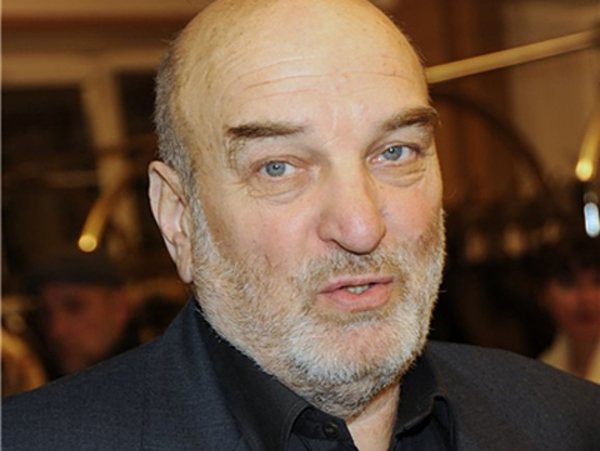 73-летний актер Алексей Петренко серьезно травмировался