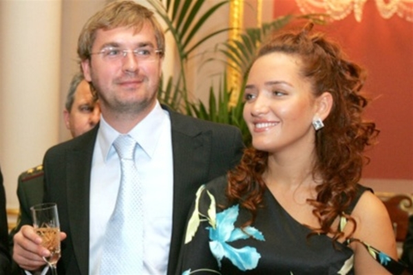 Экс-жена Пономарева рассказала о его  изменах