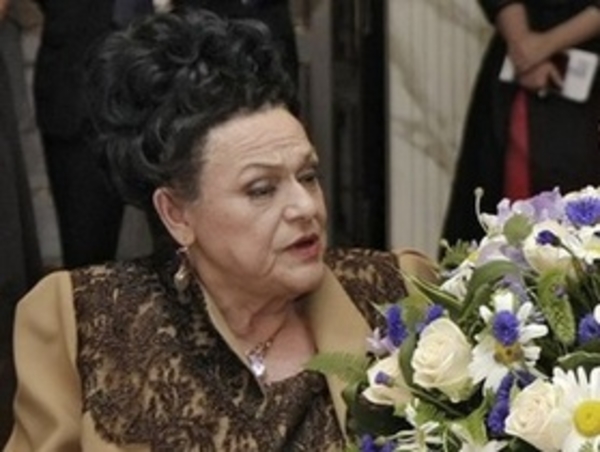 Украшения Людмилы Зыкиной проданы на аукционе за 31 млн рублей