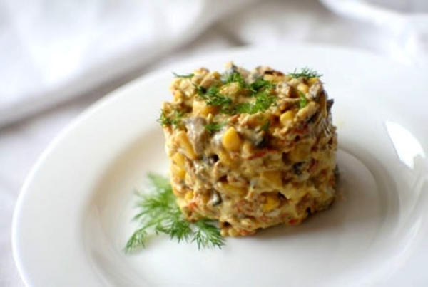 Как приготовить салат Флорентино на 8 марта (ВИДЕО)