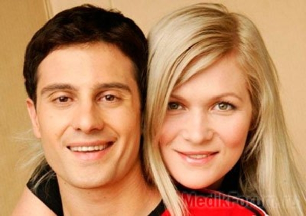 Антон Макарский и его жена оказались родственниками