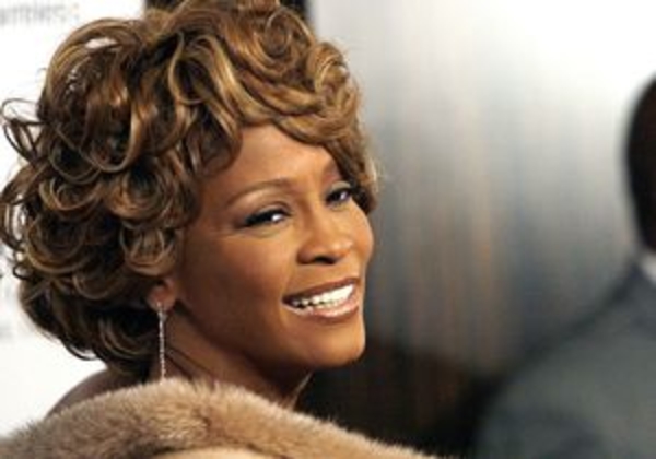 Стало известно, кому Уитни Хьюстон завещала свое имущество