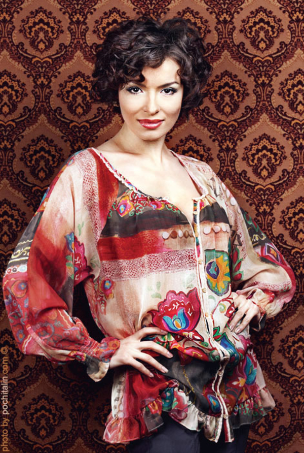 Надежду Мейхер преждевременно поздравили с родами