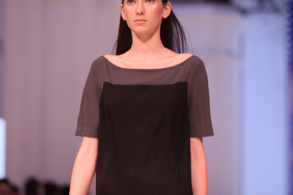 Елена Гроза