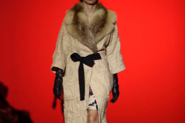 Елена Гроза